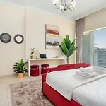 Spacious 2 Beds 5 Min Walk From Dubai Mall With Brand New Gym And Rooftop Swimming Pool