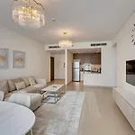 Sea View 2Bd In New 52 42 Tower Dubai Marina