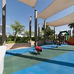 Vacay Lettings - Burj Khalifa & Canal View Studio At Damac Prive
