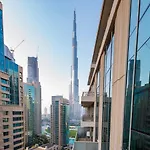First Class 2Br With Burj Khalifa & Downtown View