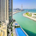 Luxury Brand New 2 Bedroom With Bluewater Views