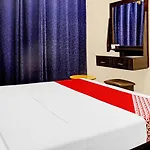Oyo 800 Moon Creek Hotel