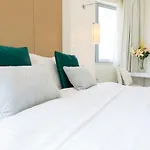 Maison Privee - Luxury Urban Retreat With Burj Khalifa Views
