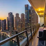 Maison Privee - Big, Bright, Luxury Marina Views Apt Next To Beach