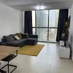 Metro Premium Location Lovely 2 Bedroom In Jlt
