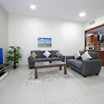 One Bedroom Apartment In Marina 3814