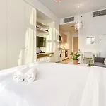 Cheerful Studio At Belgravia Tower Jvc By Deluxe Holiday Homes