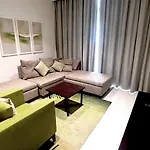 Lovely One Bedroom Apartment With World Class Hotel Amenities