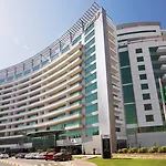 Time Oak Hotel & Suites