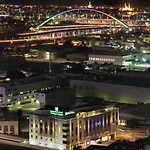 Holiday Inn Express Dubai Safa Park By Ihg