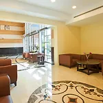 Emirates Grand Hotel Apartamentos