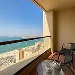 Higuests - Amazing Sea Views From This 2Br Apt In Jbr