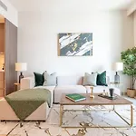 Stunning 1Br Apt High Floor With Palm View & Private Beach At Emaar Beachfront