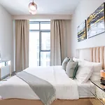 Stunning 1Br Apt High Floor With Palm View & Private Beach At Emaar Beachfront
