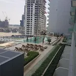 Majestine Downtown And Canal View