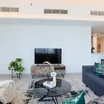 Higuests - Spacious Apt Near Zabeel Park With Panoramic Views