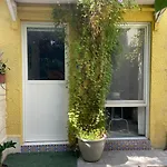 Tropicana Guestroom 7 Min Walk From The Beach