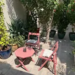 Tropicana Guestroom 7 Min Walk From The Beach