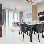 Elegant 2Br At Downtown Views Downtown Dubai By Deluxe Holiday Homes