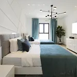 Ultimate Stay / 4 Beds / Private Beach / The Palm / Beachfront / Upgraded / Full Palm, Marina Skyline, Ain Dubai View