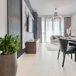 Elegant 2Br At Downtown Views Downtown Dubai By Deluxe Holiday Homes