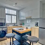 The Smart Concierge - Dec Tower