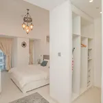 Large 2 Bedroom, Pool And Gym Access, Cayan Tower