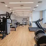 Big Modern Studio In Park View Jvc