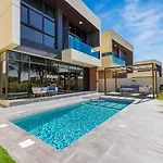 Daniels Golf Course 5Br Villa With Private Pool