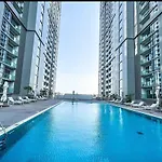 Stay Amazing 1Br Sobha Creek Vistas