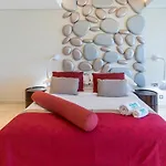 Fam Living - Sarai Beachfront Villas - Palm Jumeirah