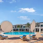 Fam Living - Sarai Beachfront Villas - Palm Jumeirah