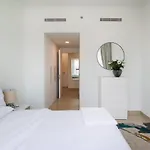 Luxurious 2 Bedroom + Maid Room Apartment With Burj Khalifa View