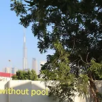 J5 Four Bedroom Villa Holiday home in Al Wasl