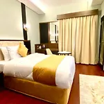 Concorde Inn Hotel