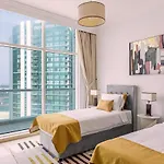 Vayk - Modern Four Bedroom With Sea View In Dubai Marina
