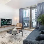 Colorful Geometric Apartment In Dubai Marina
