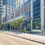 A Living Modern 1Br Apartment With Balcony & Canal View At Prive-517 Business Bay