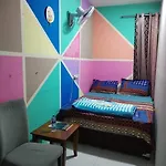 Sharaf Dg Metro Unisex Partition Private Room -40-02