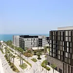Prime 3Br Suite In Bluewaters - Full Ain Dubai View - Livbnb