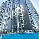 Stay By Latinem Luxury 1Br Plus Study Holiday Home Cv B112 Near Burj Khalifa