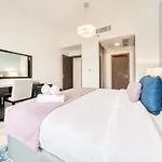 Stylish 2Br At Shams 1 Jbr By Deluxe Holiday Homes