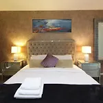 Silk Valley - Luxury 1 B R Lake View D1 Tower
