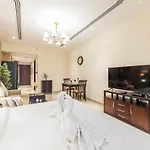 Daniels Cityscape Studio At Elite Downtown