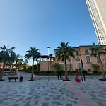 Sunset Oasis: Beachfront Studio