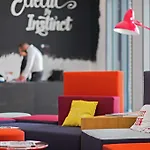 Hampton By Hilton Dubai Al Seef