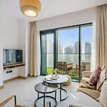 The Yacht Suite At Vida Marina Residence
