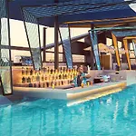 So/ Uptown Dubai