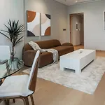 Aya Boutique - Cozy 1Br Apartment With Panoramic City Views