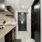 Stonetree - Fully Furnished Studio With Spacious Balcony